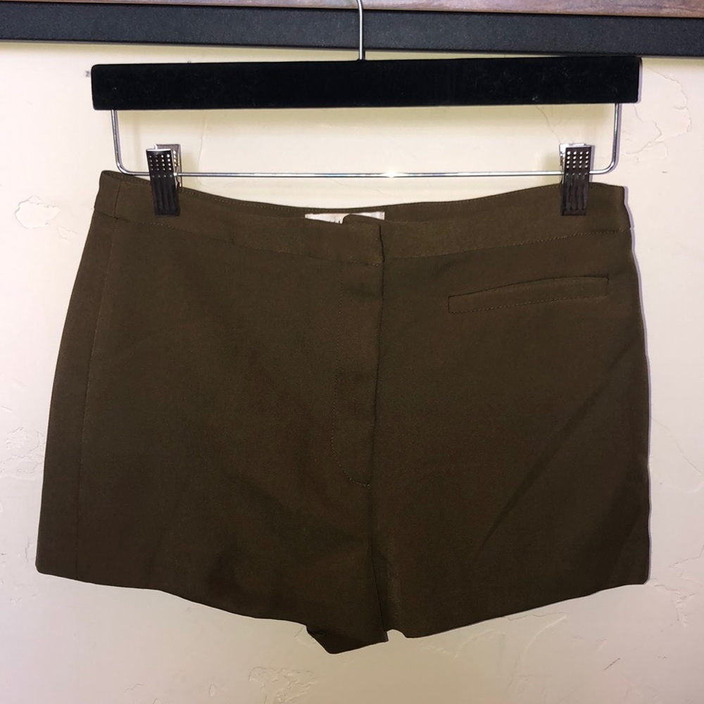 Mille Short